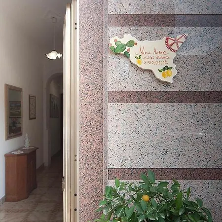 Nina - Selfcheck-in Lägenhet *